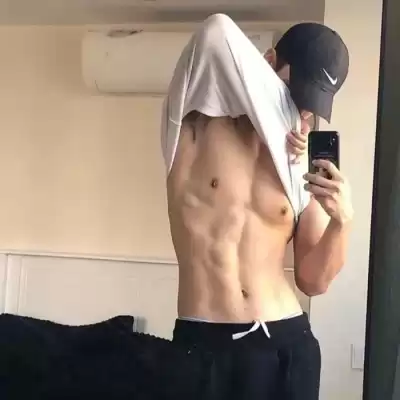 沈忆山